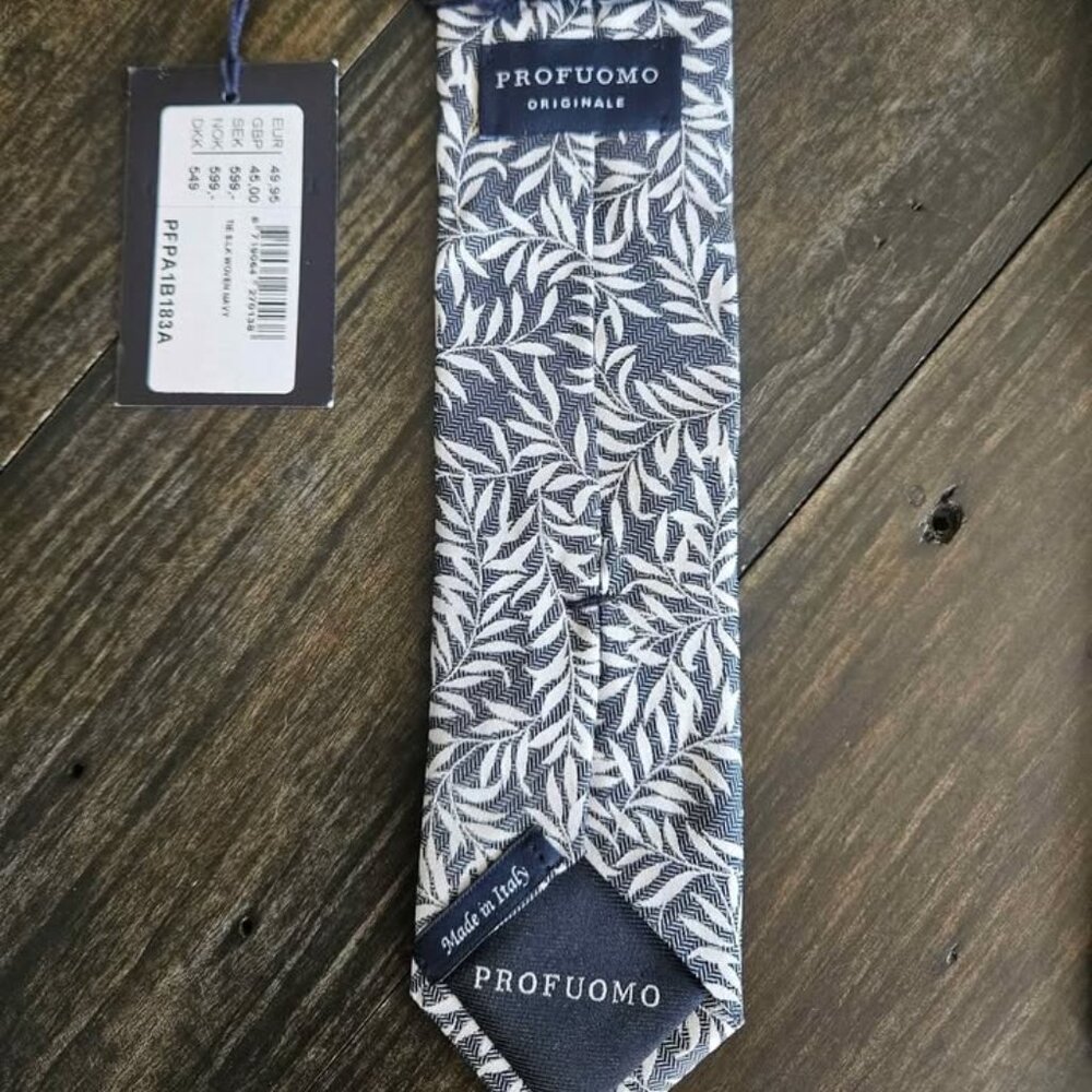 NEW with Tags - Italian Silk "Profuomo" Ties - Organic Leaf Pattern